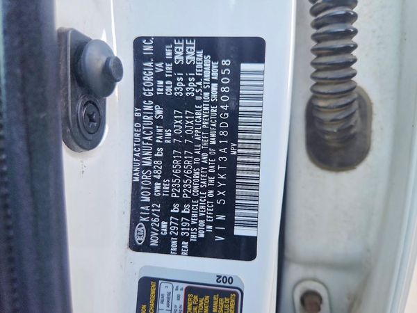 2013 KIA SORENTO Base / LX
