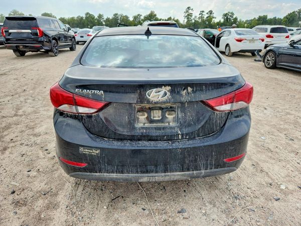 2016 HYUNDAI ELANTRA