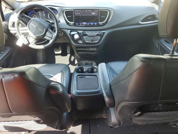 2021 CHRYSLER PACIFICA