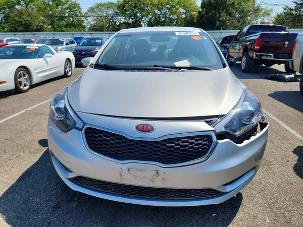 2014 KIA FORTE