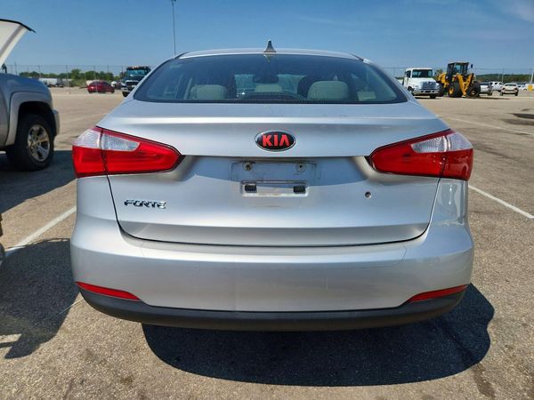 2014 KIA FORTE