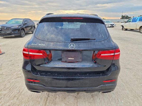 2019 MERCEDES-BENZ GLC GLC300 — DIRR