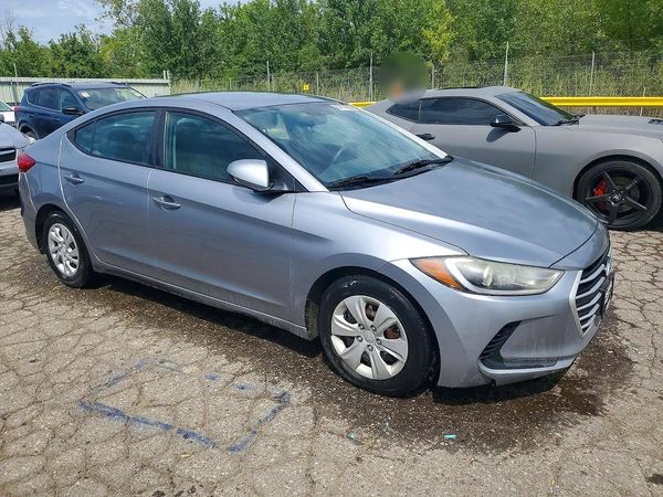 2017 HYUNDAI ELANTRA SE Base