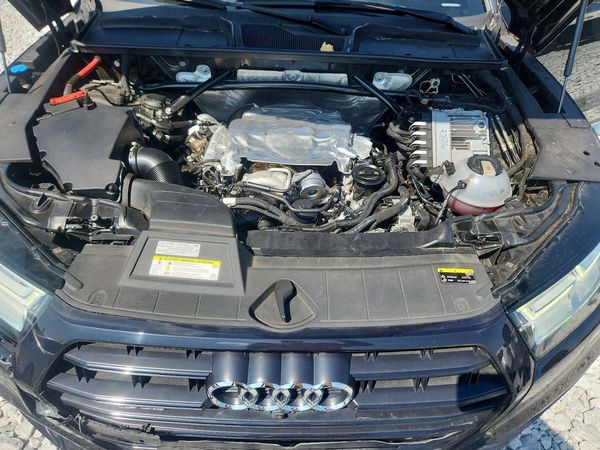 2020 AUDI SQ5