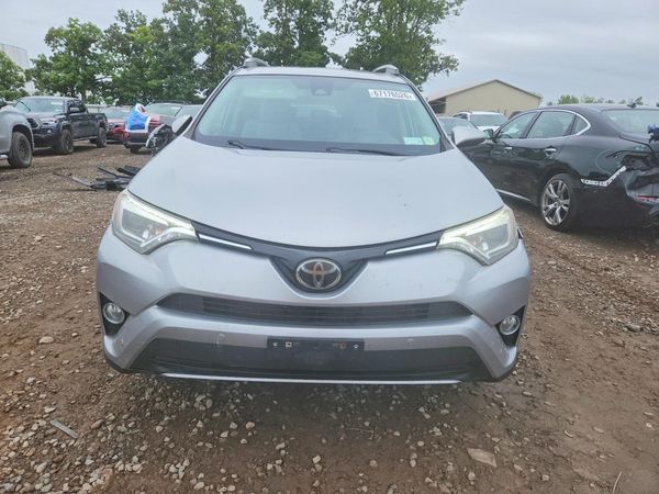 2017 TOYOTA RAV4 Ltd/SE Platinum