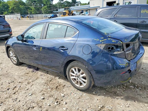 2016 MAZDA 3