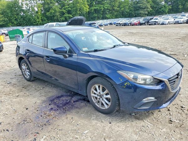 2016 MAZDA 3