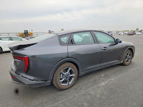 2026 KIA K4 LX, LXS