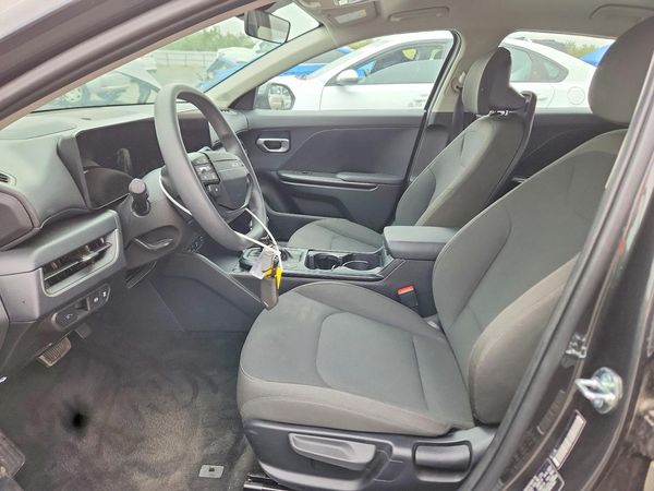 2026 KIA K4 LX, LXS