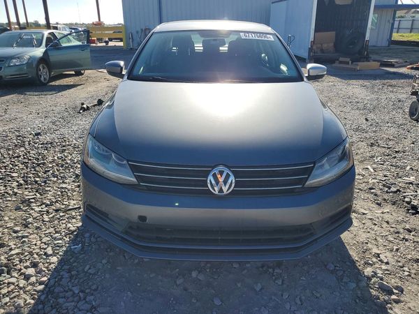 2017 VOLKSWAGEN JETTA