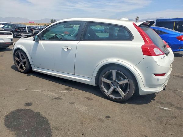 2013 VOLVO C30