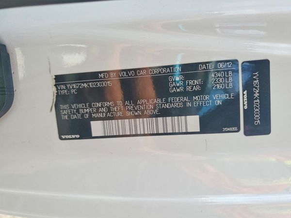 2013 VOLVO C30