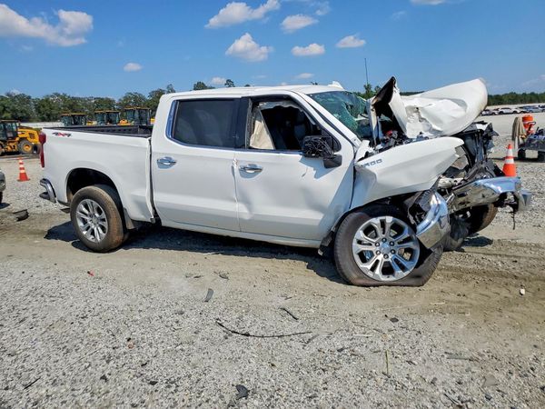 2026 CHEVROLET SILVERADO LTZ — Passenger 3/4