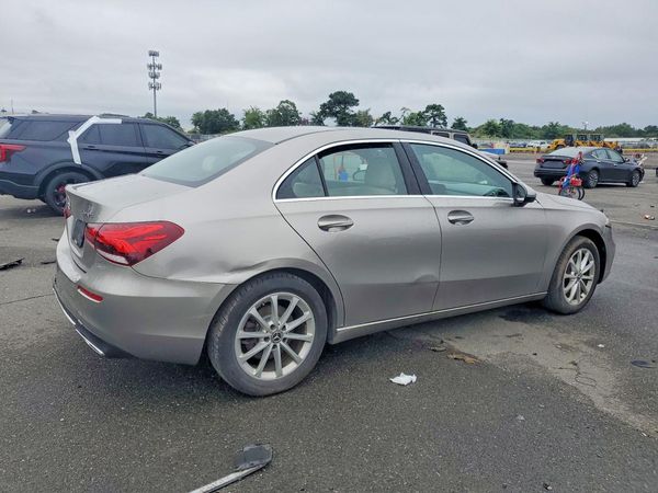 2019 MERCEDES-BENZ A A220-4M
