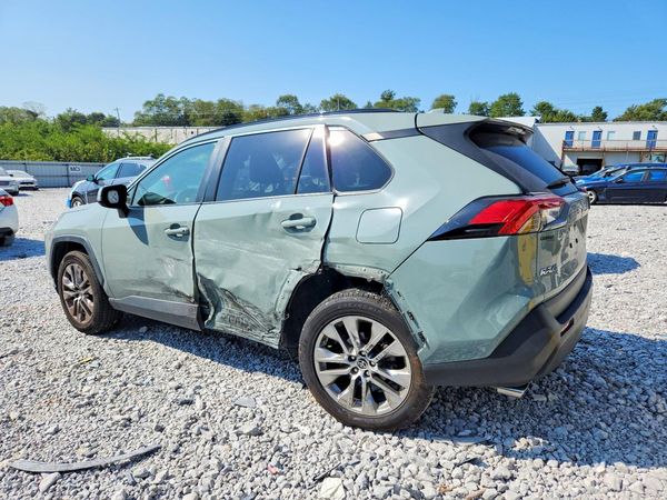 2019 TOYOTA RAV4