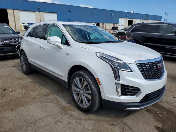 2024 CADILLAC XT5