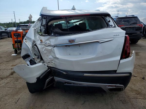 2024 CADILLAC XT5