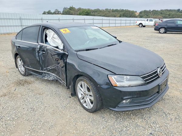 2017 VOLKSWAGEN JETTA