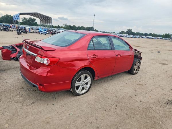 2013 TOYOTA COROLLA
