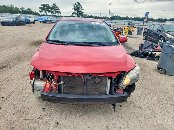 2013 TOYOTA COROLLA