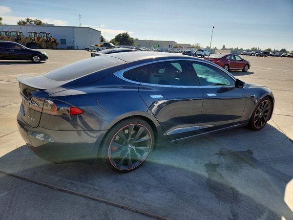 2020 TESLA MODEL S