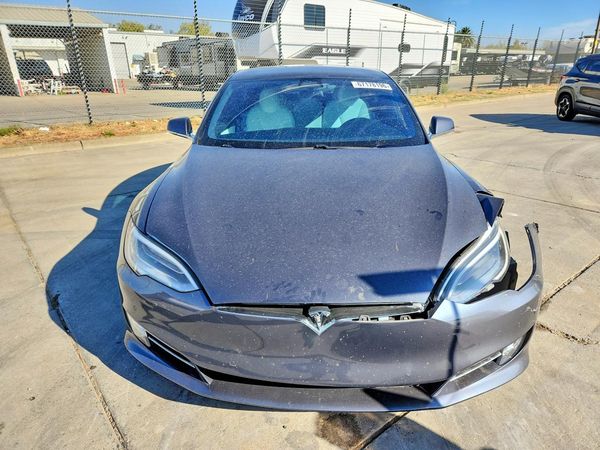 2020 TESLA MODEL S