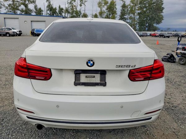 2017 BMW 328