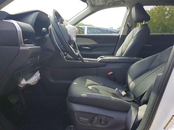 2026 TOYOTA GRAND HIGHLANDER