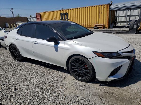 2022 TOYOTA CAMRY XSE — Passenger 3/4