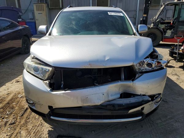 2013 TOYOTA HIGHLANDER Base/Hybrid