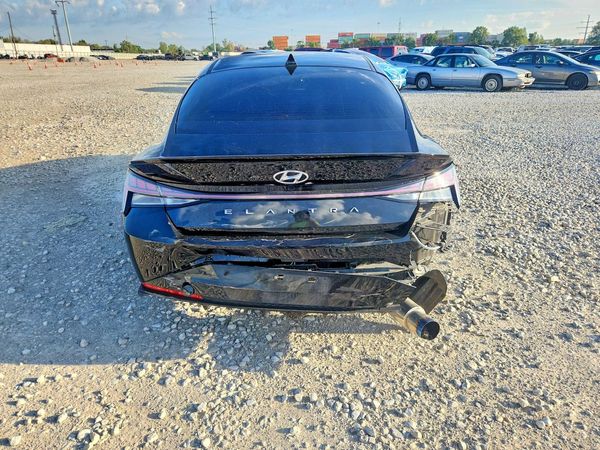 2022 HYUNDAI ELANTRA