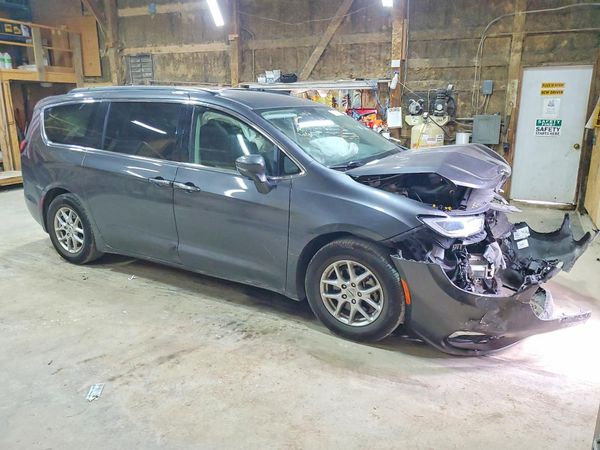 2022 CHRYSLER PACIFICA