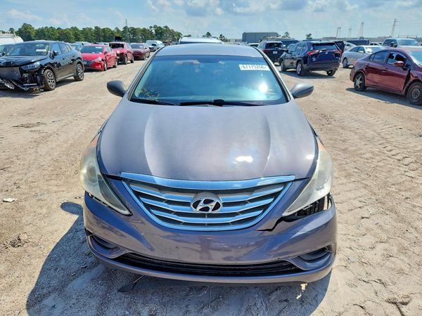 2013 HYUNDAI SONATA GLS/ GLS Popular