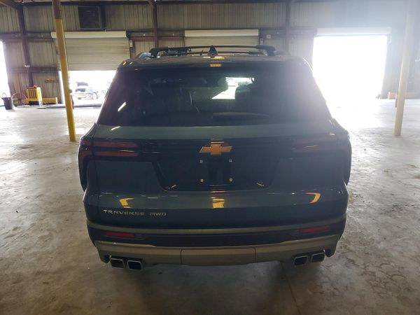 2025 CHEVROLET TRAVERSE LT