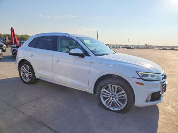2018 AUDI Q5 quattro Premium Plus