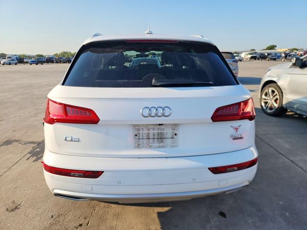 2018 AUDI Q5 quattro Premium Plus