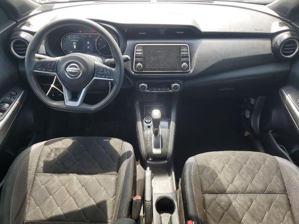 2018 NISSAN KICKS