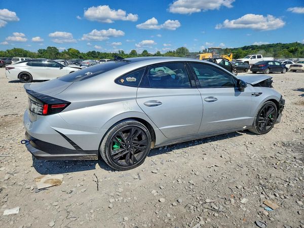 2024 HYUNDAI SONATA