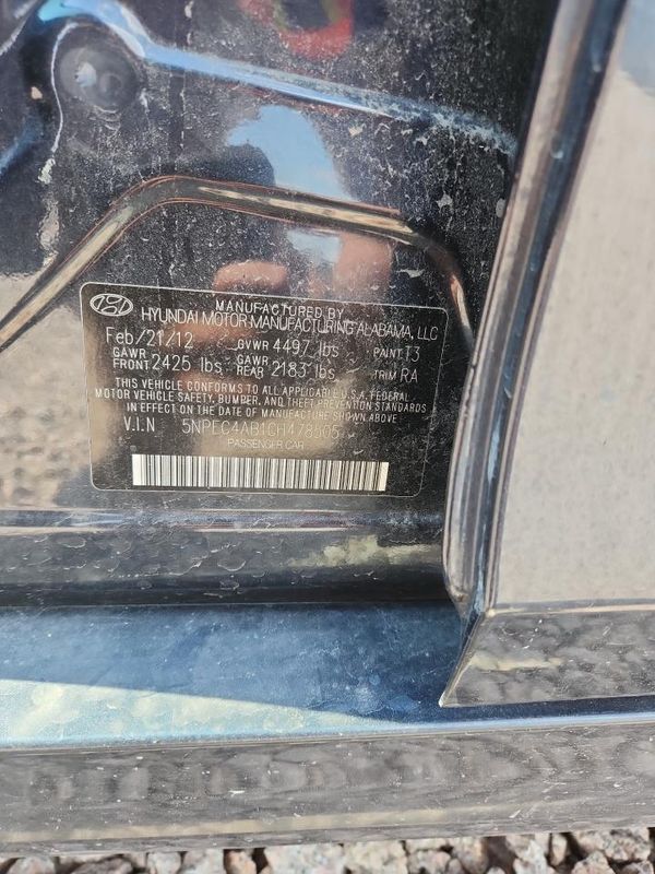 2012 HYUNDAI SONATA Middle level
