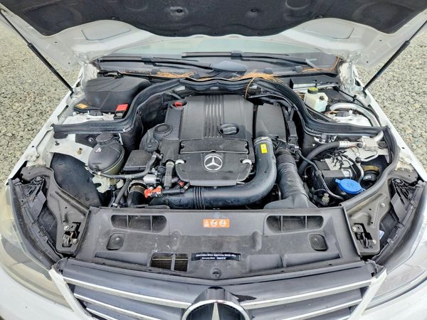 2014 MERCEDES-BENZ C C250
