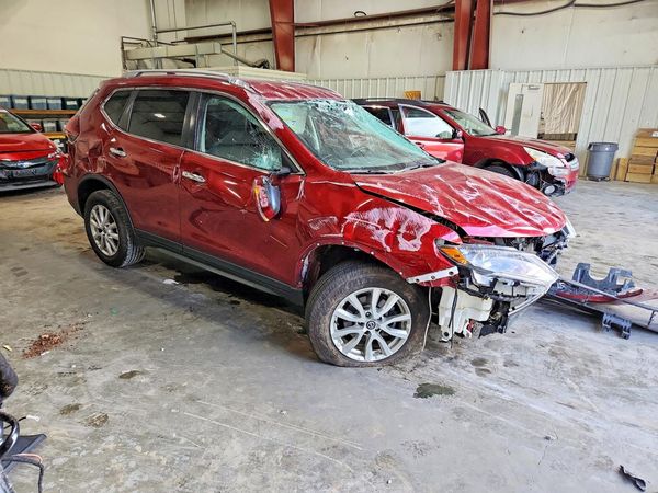 2019 NISSAN ROGUE — Passenger 3/4