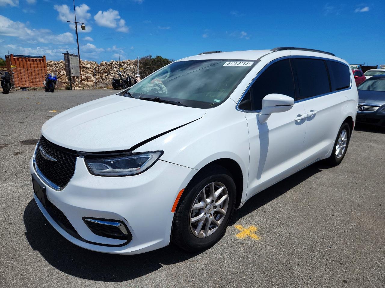 2022 CHRYSLER PACIFICA