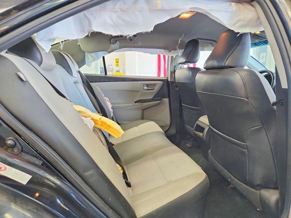 2016 TOYOTA CAMRY