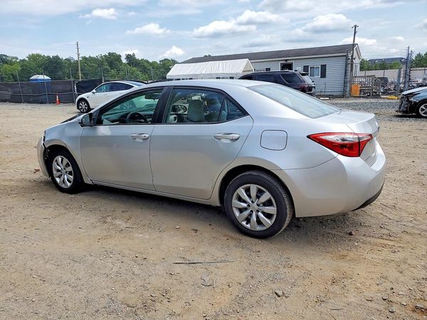 2015 TOYOTA COROLLA