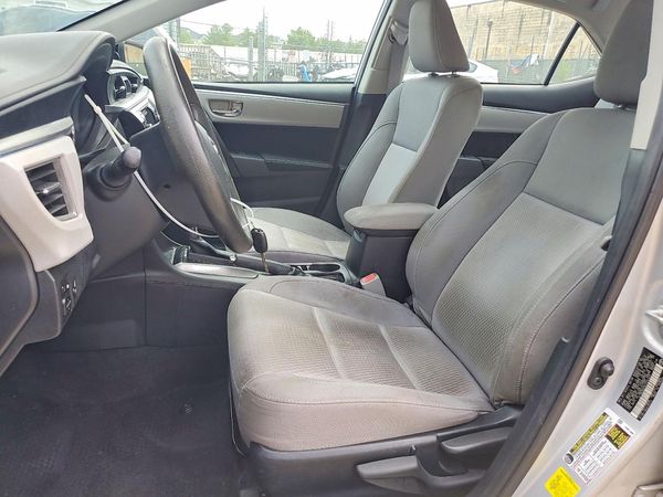 2015 TOYOTA COROLLA