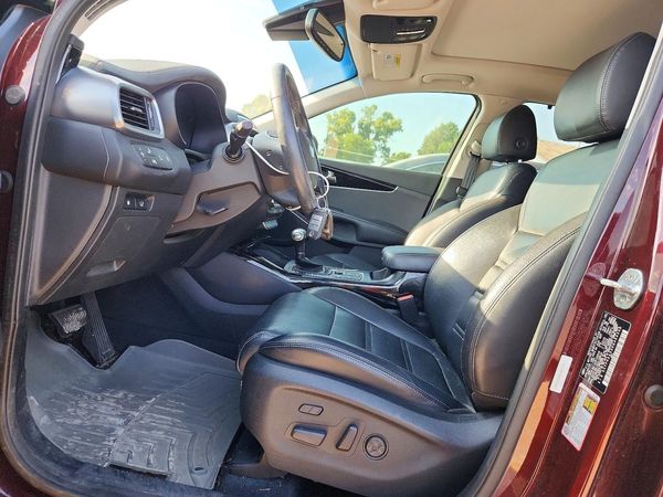 2019 KIA SORENTO SX, SXL — DENT