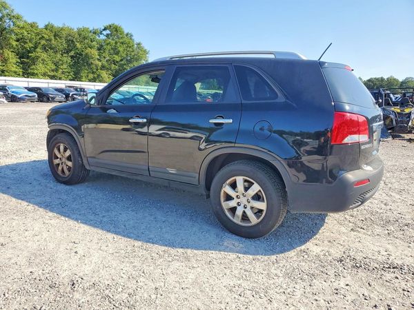 2013 KIA SORENTO Base / LX