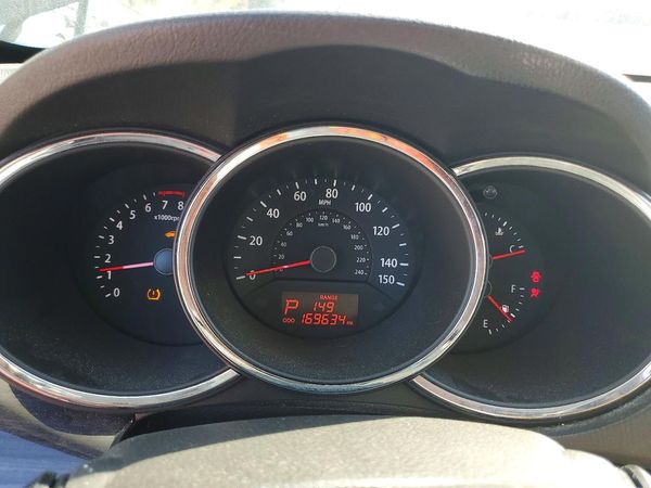 2013 KIA SORENTO Base / LX