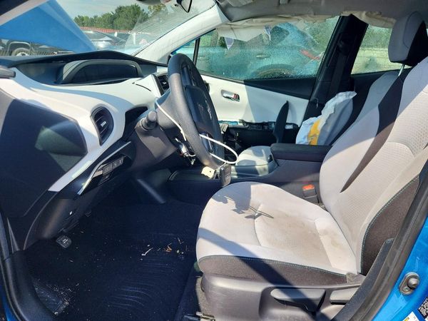2020 TOYOTA PRIUS — DENT