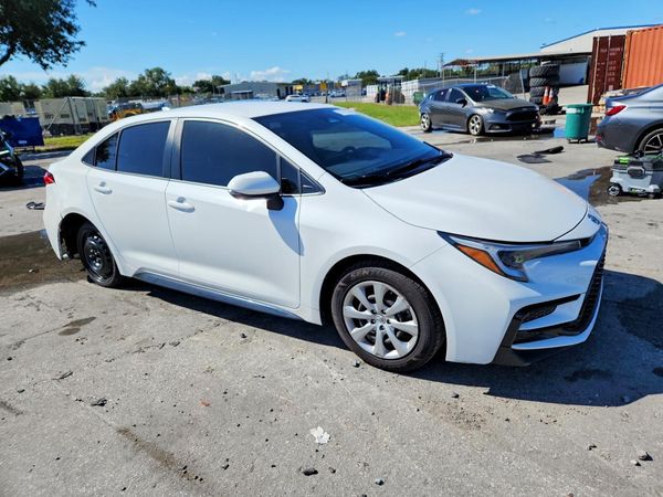 2024 TOYOTA COROLLA